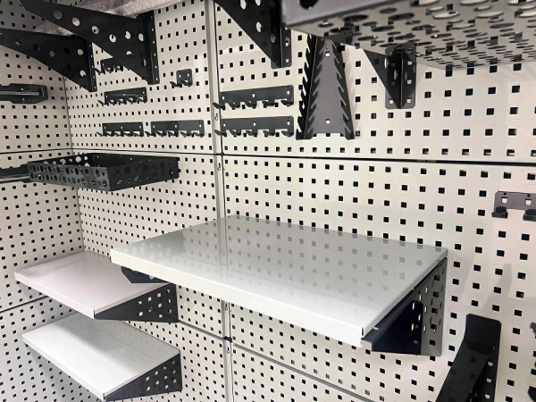 Шкаф роллетный, трехсекционный 1500х4350х1200